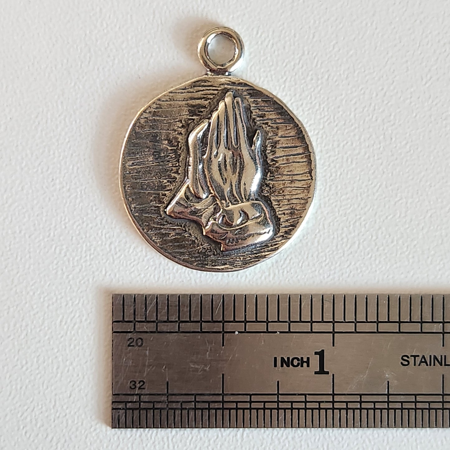 925 Sterling Silver Praying Hands Charm