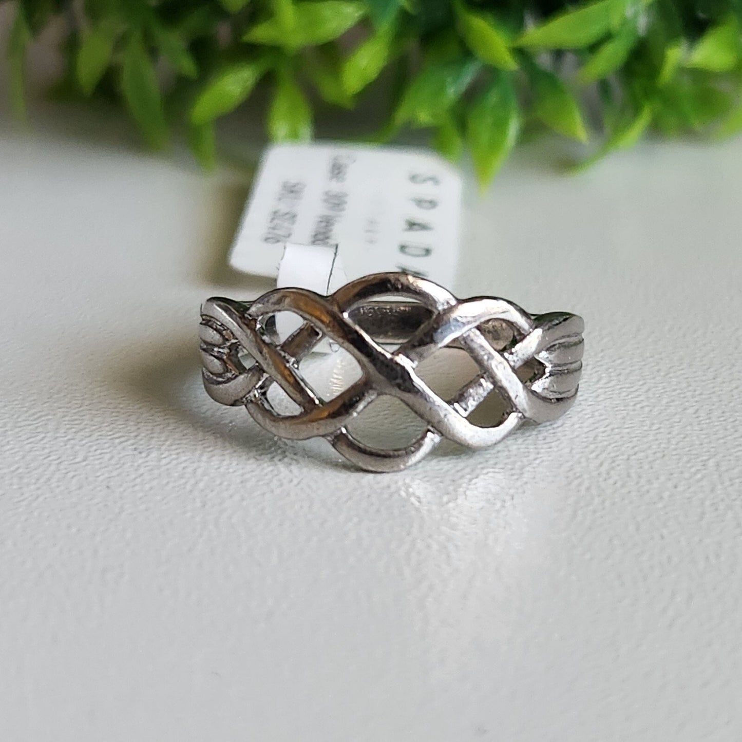 925 Sterling Silver Ornate Design Ring