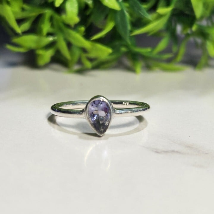 925 Sterling Silver Pale Amethyst Ring