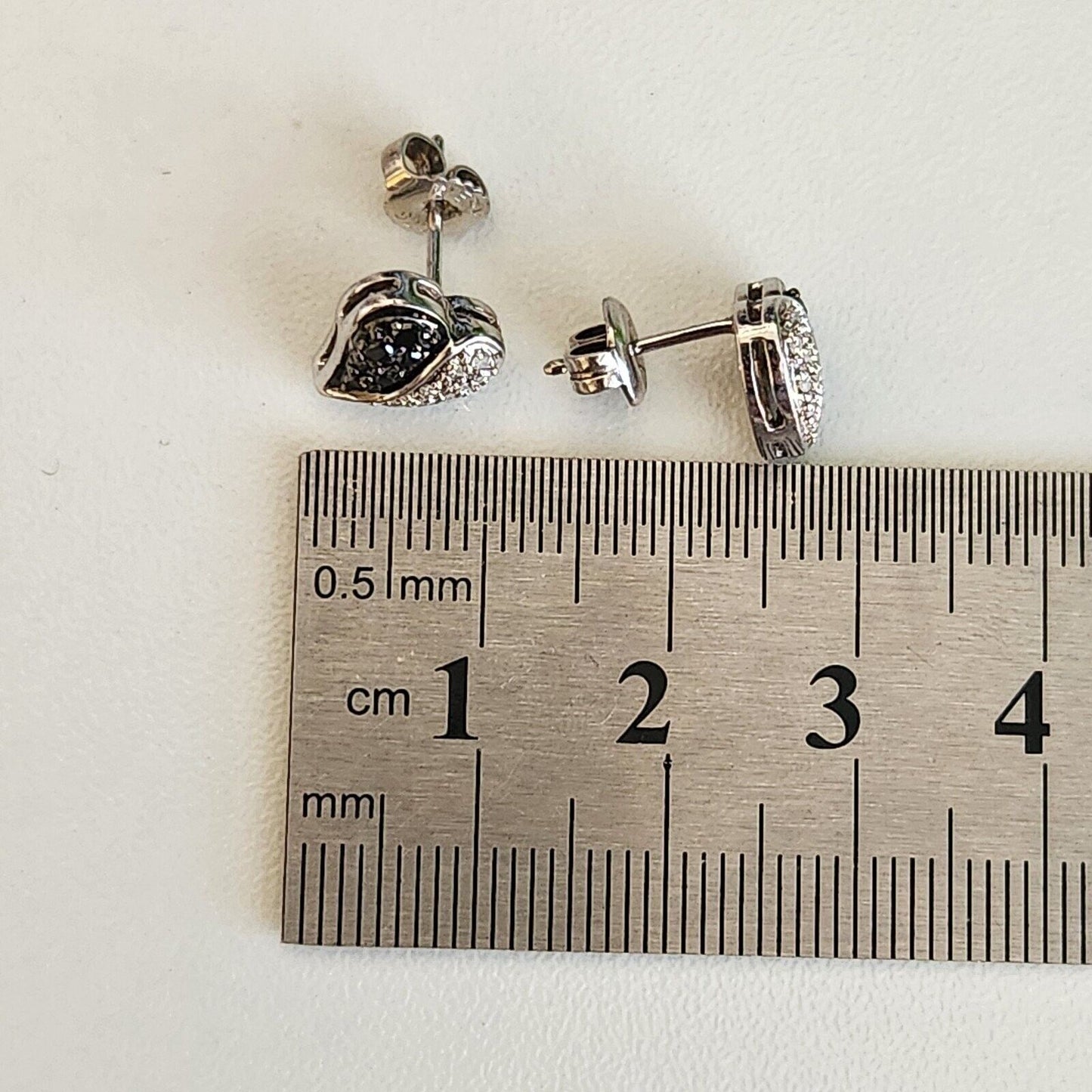 925 Sterling Silver White and Black CZ Cluster Heart Stud Earrings