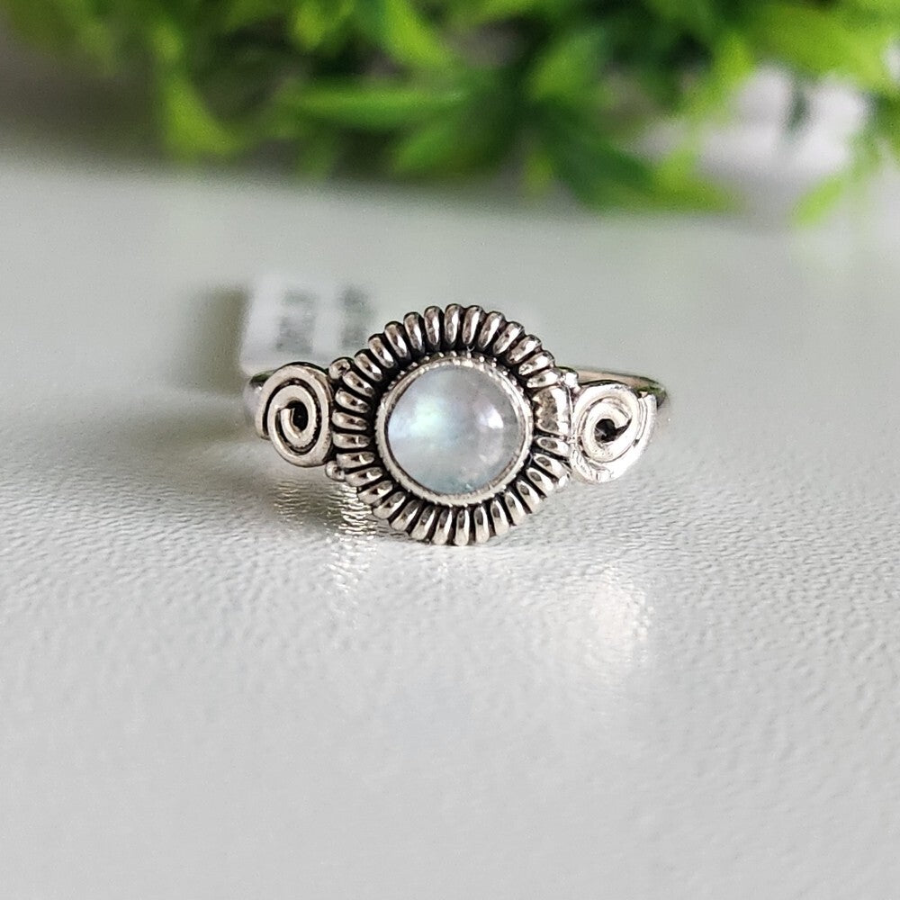 925 Sterling Silver Moonstone Ring