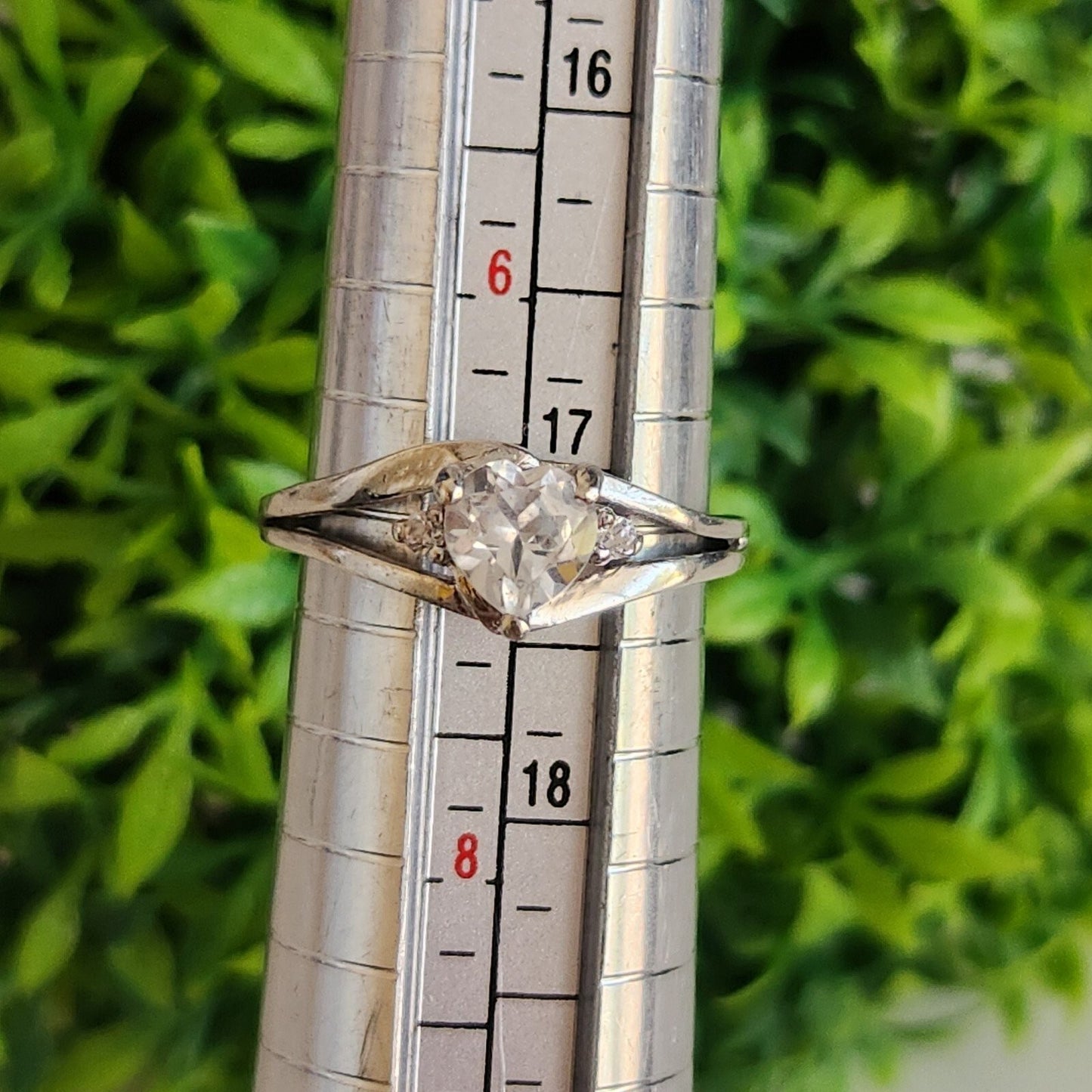 925 Sterling Silver Heart CZ Ring