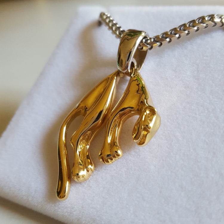 Leopard Pendant - 18k Yellow Gold