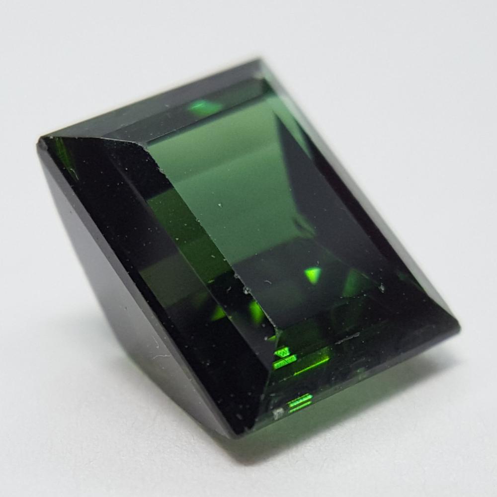 Tourmaline - 3.32ct Rectangle Gemstone - Spada Diamonds