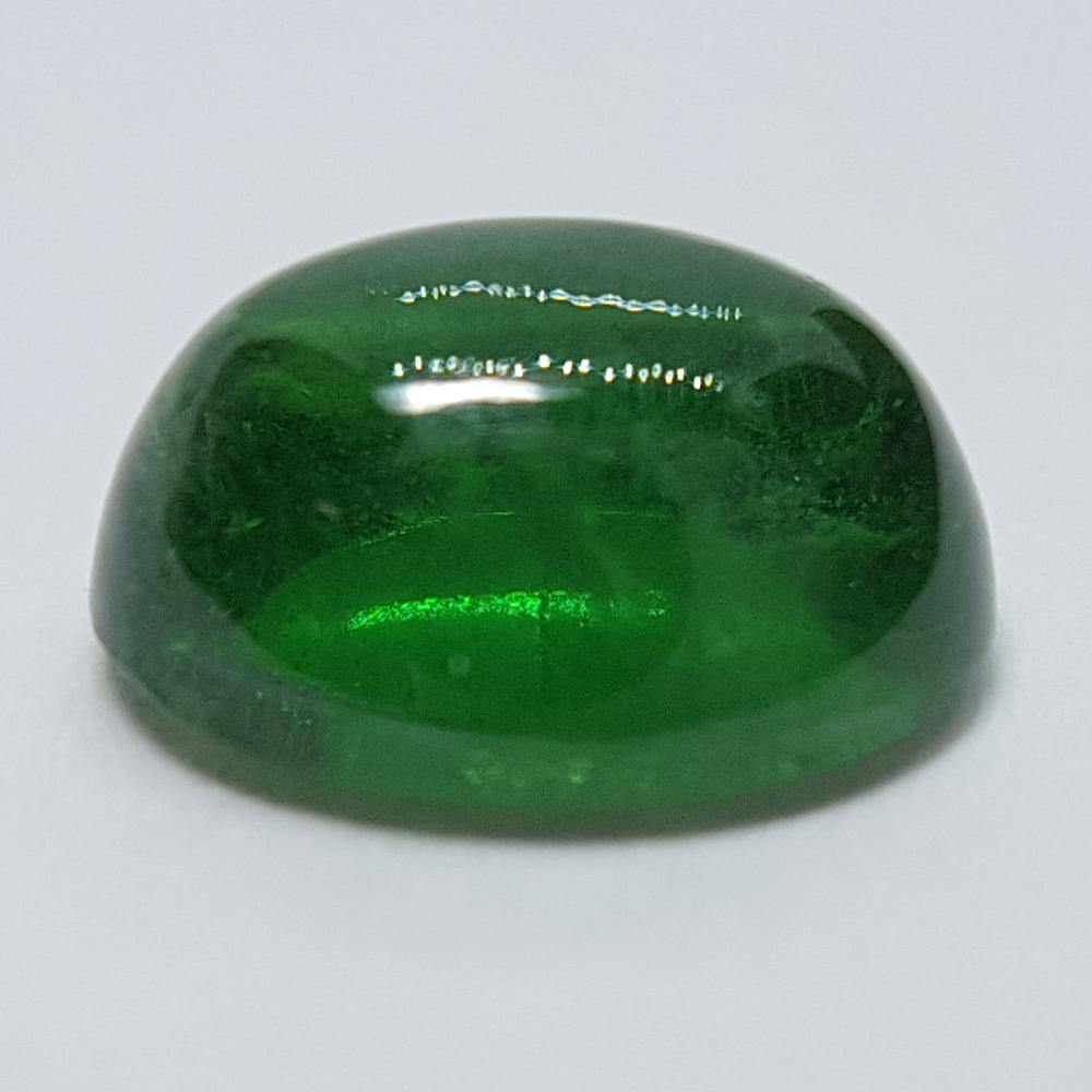 Tsavorite - 2.89ct Oval Cabochon Gemstone - Spada Diamonds