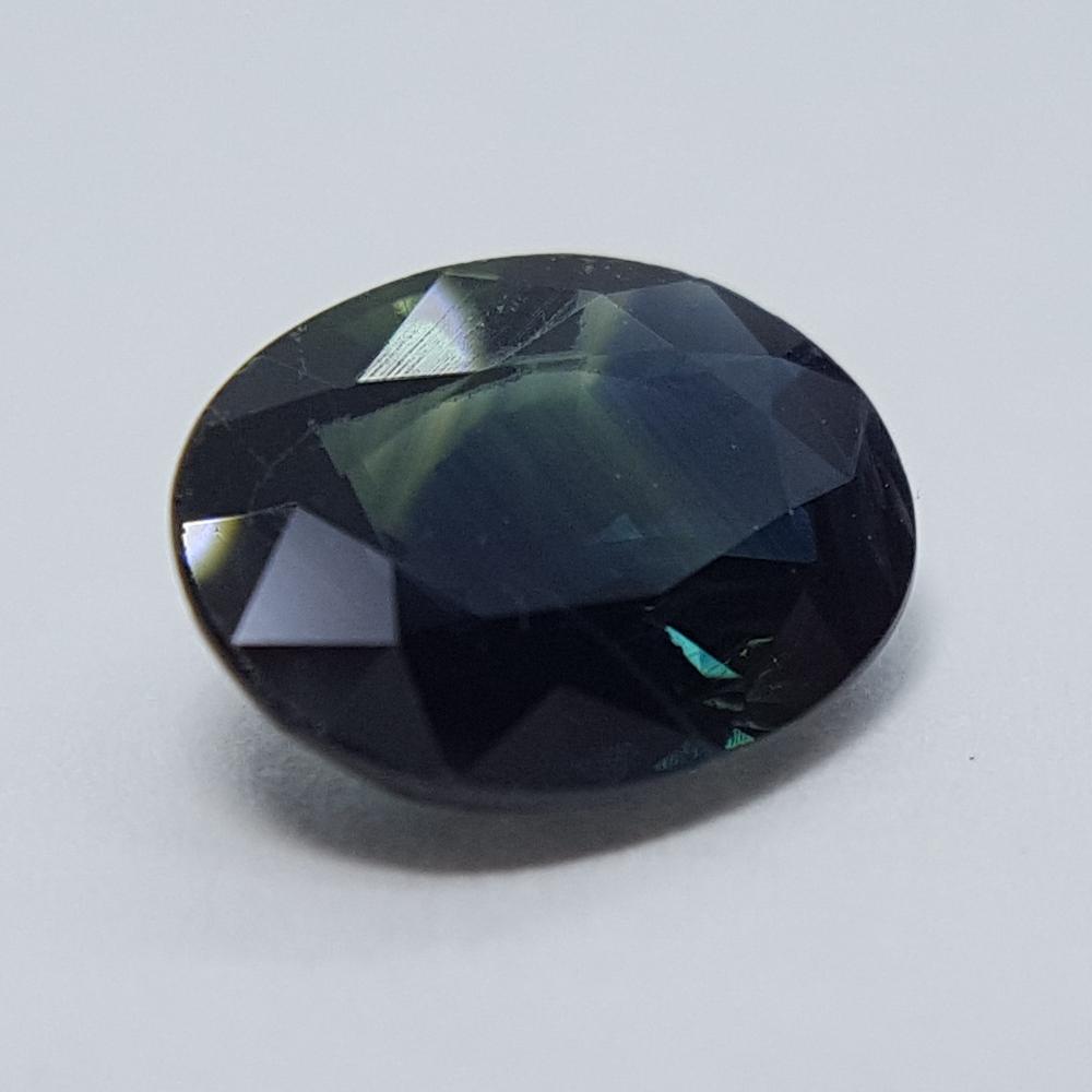 Sapphire - 1.23ct Oval Gemstone - Spada Diamonds