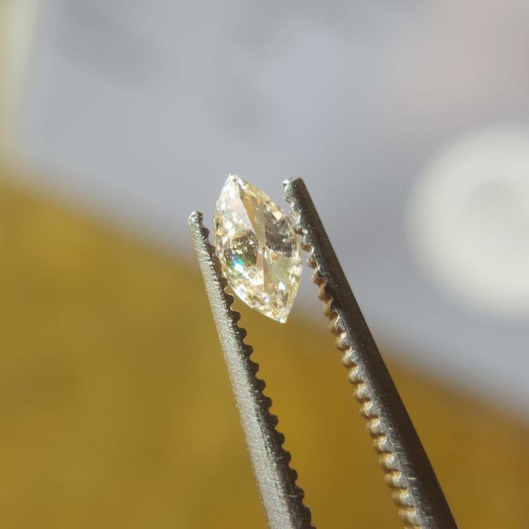 Natural 0.17ct K VS1 Marquise Diamond - Spada Diamonds