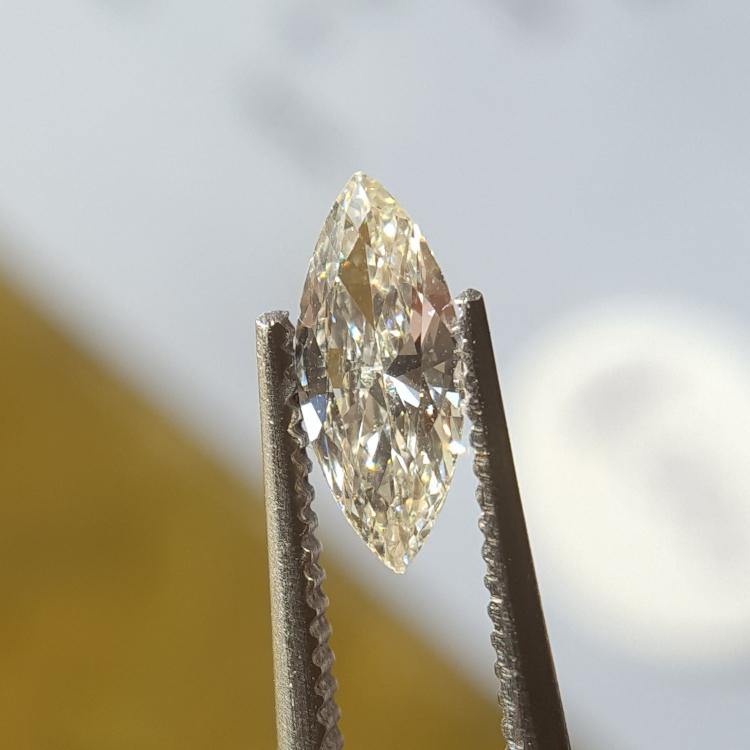 Natural 0.40ct M VS2 Marquise Diamond - Spada Diamonds