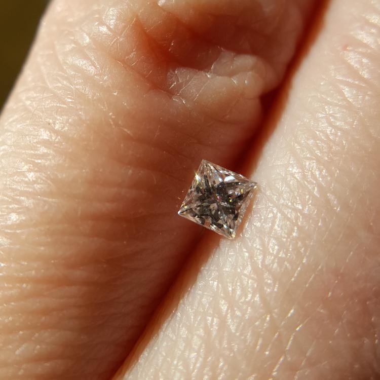 Natural 0.21ct D SI1 Princess Diamond - Spada Diamonds