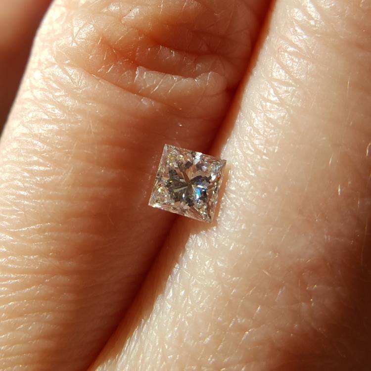 Natural 0.35ct D VVS2 Princess Diamond - Spada Diamonds