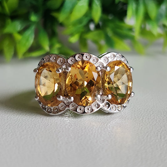 925 Sterling Silver Oval 3-Stone Yellow CZ Ring
