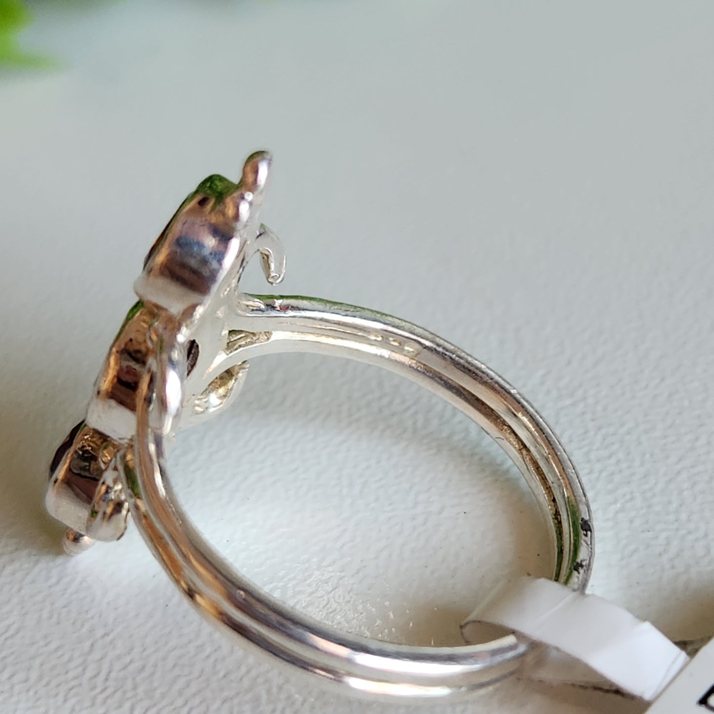 925 Sterling Silver Three-Stone Garnet Ring