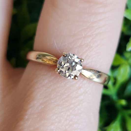 9kt Yellow Gold and Diamond 0.40ct J VS2 Ring