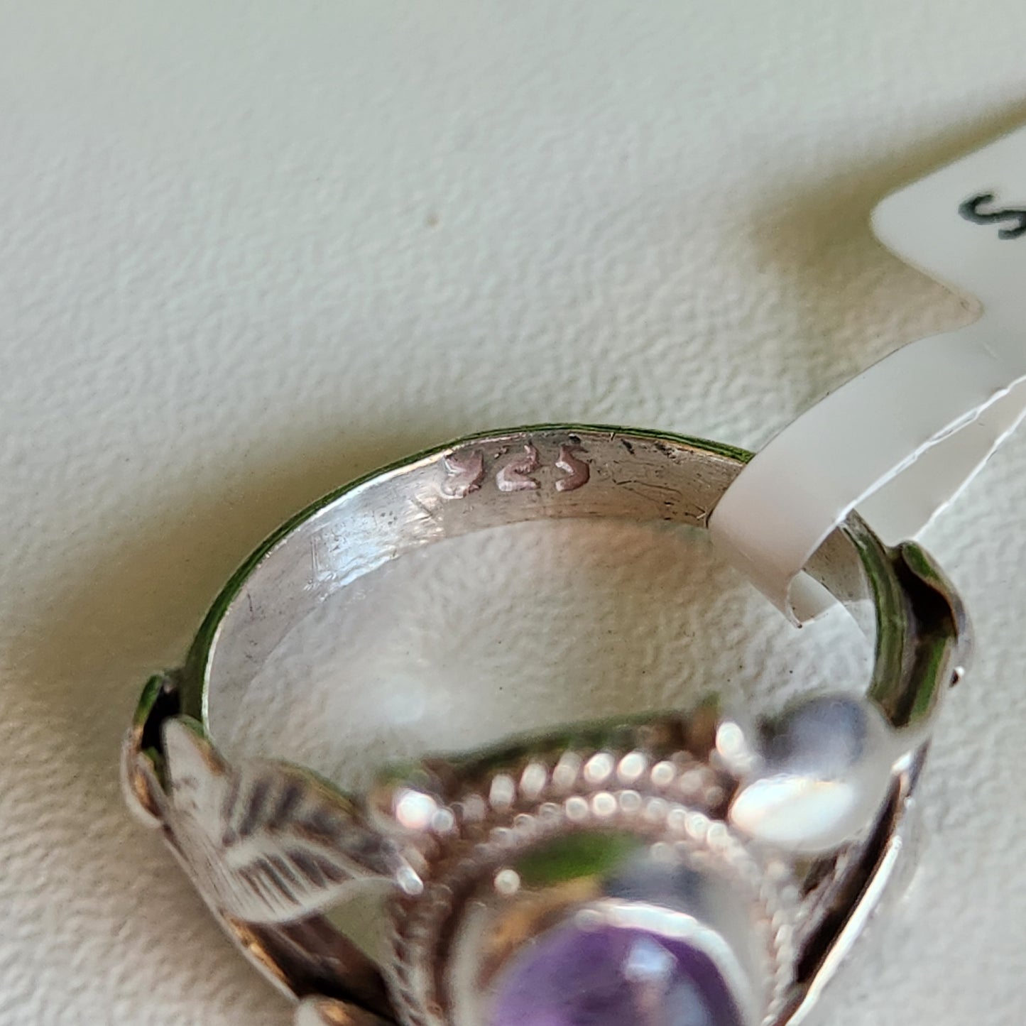 925 Sterling Silver Amethyst Leaves Ring