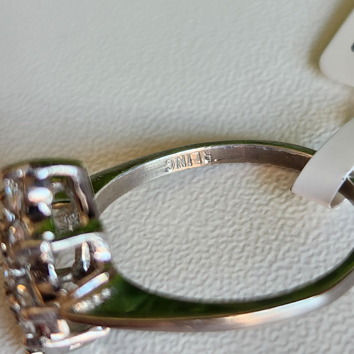 925 Sterling Silver Vintage CZ Ring