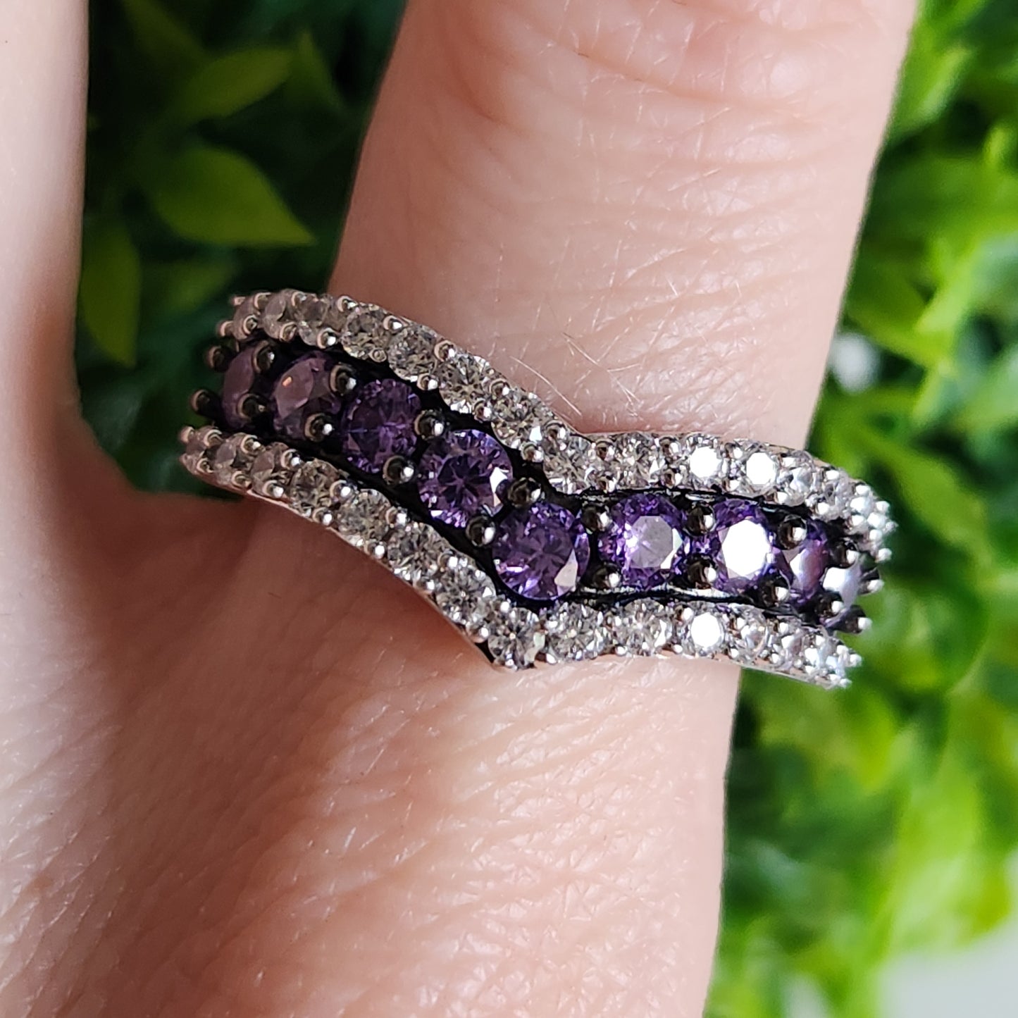925 Sterling Silver Chevron CZ Ring