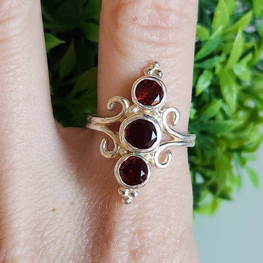 925 Sterling Silver Three-Stone Garnet Ring