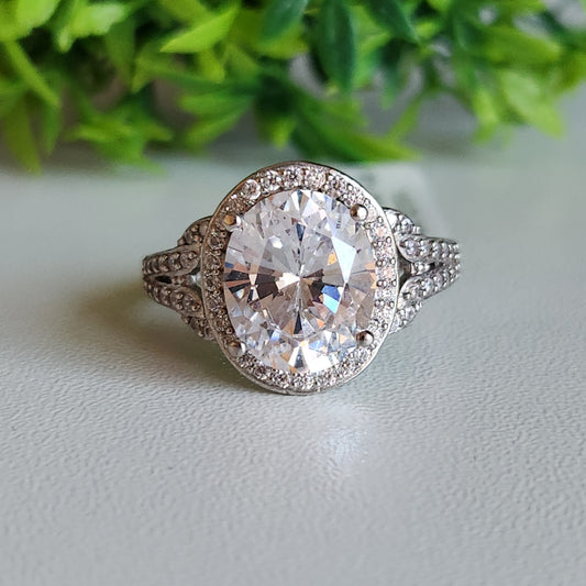 925 Sterling Silver Halo Oval 7ct CZ Engagement Ring