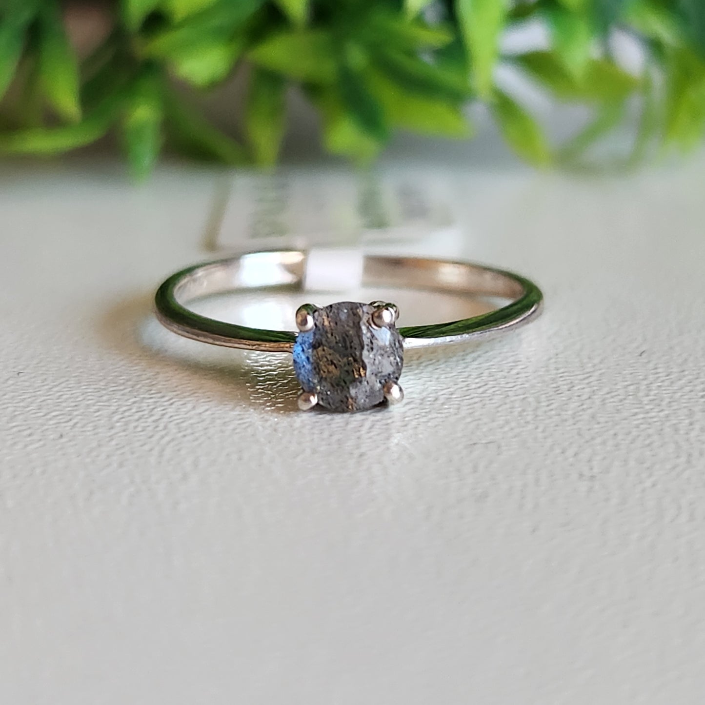 925 Sterling Silver Labradorite Ring
