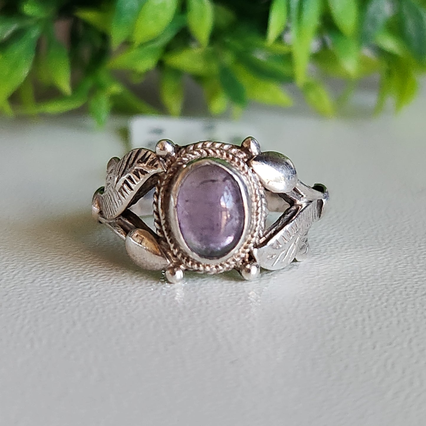 925 Sterling Silver Amethyst Leaves Ring