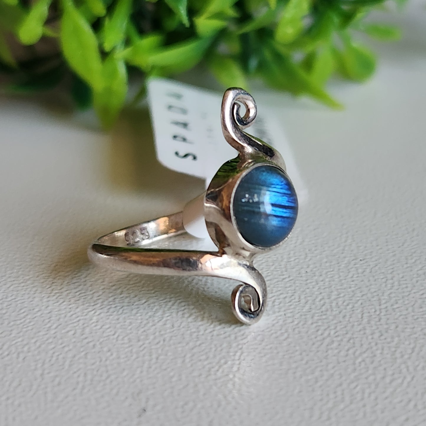 925 Sterling Silver Labradorite Ring