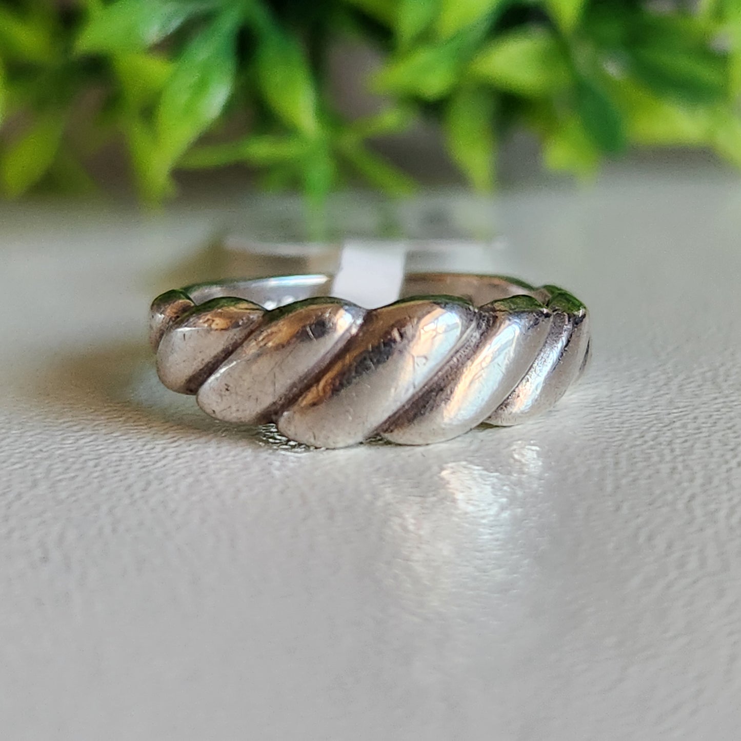 925 Sterling Silver Scalloped Ring
