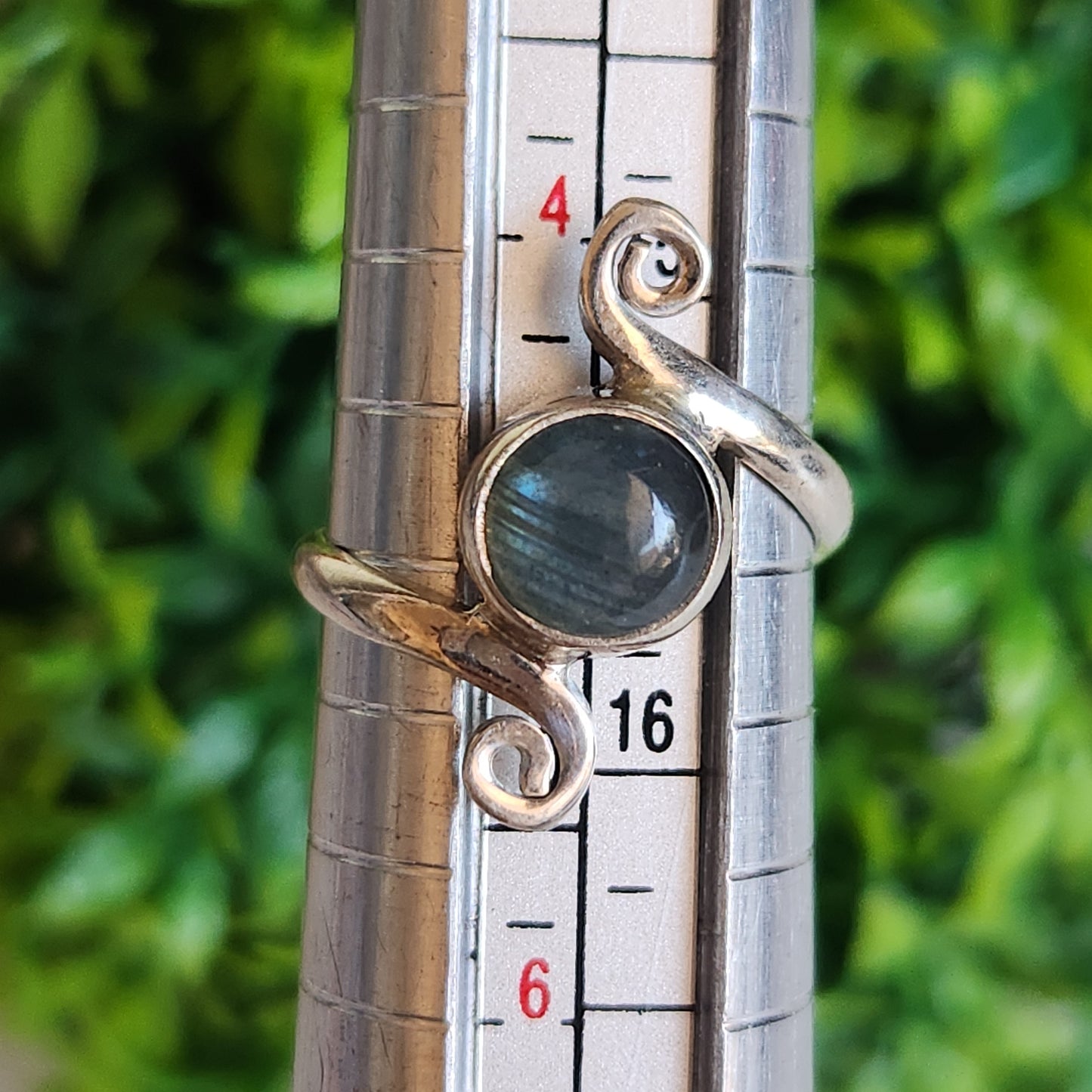 925 Sterling Silver Labradorite Ring