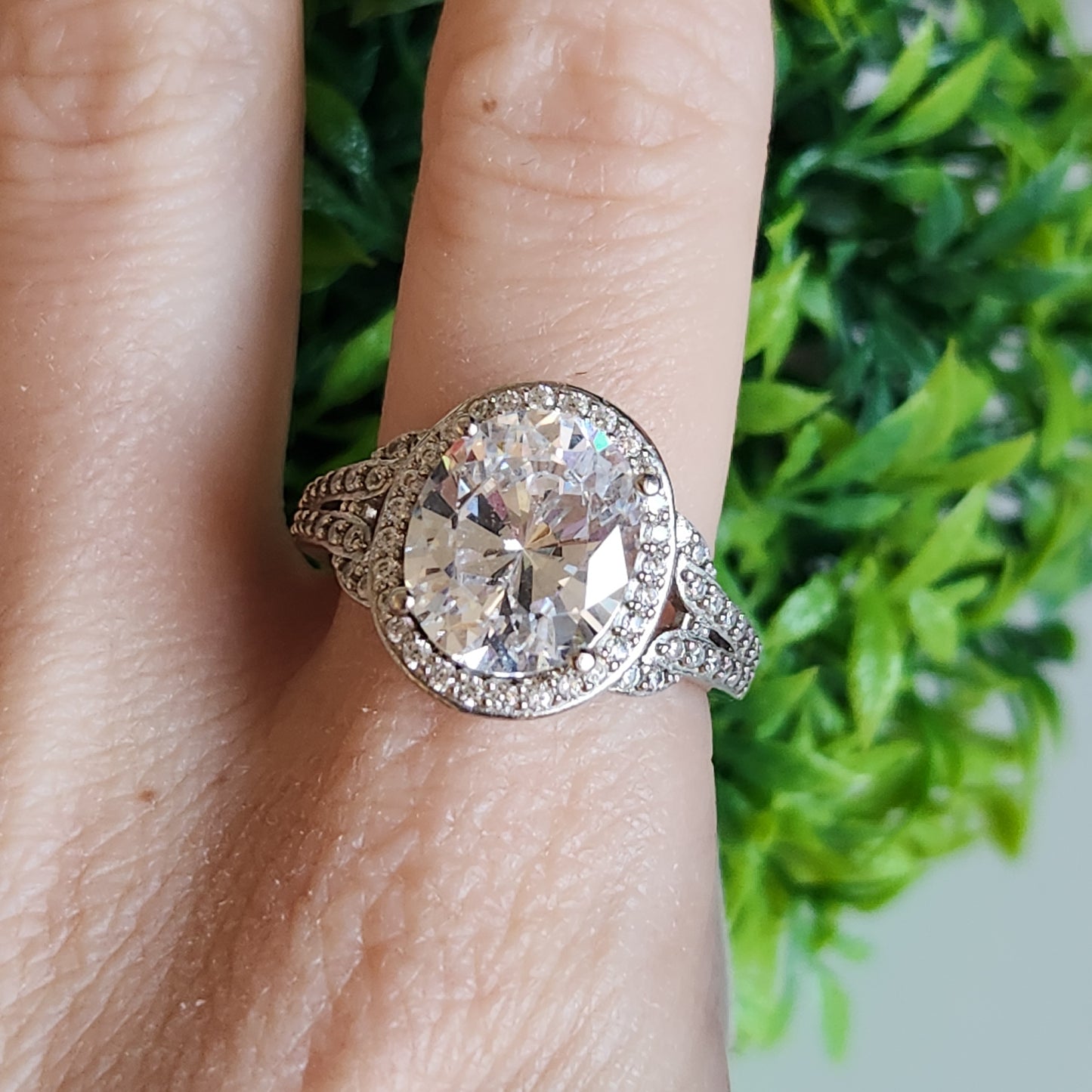 925 Sterling Silver Halo Oval 7ct CZ Engagement Ring