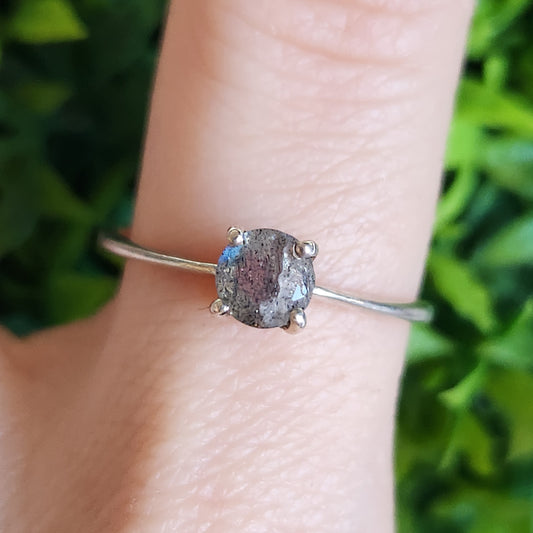 925 Sterling Silver Labradorite Ring