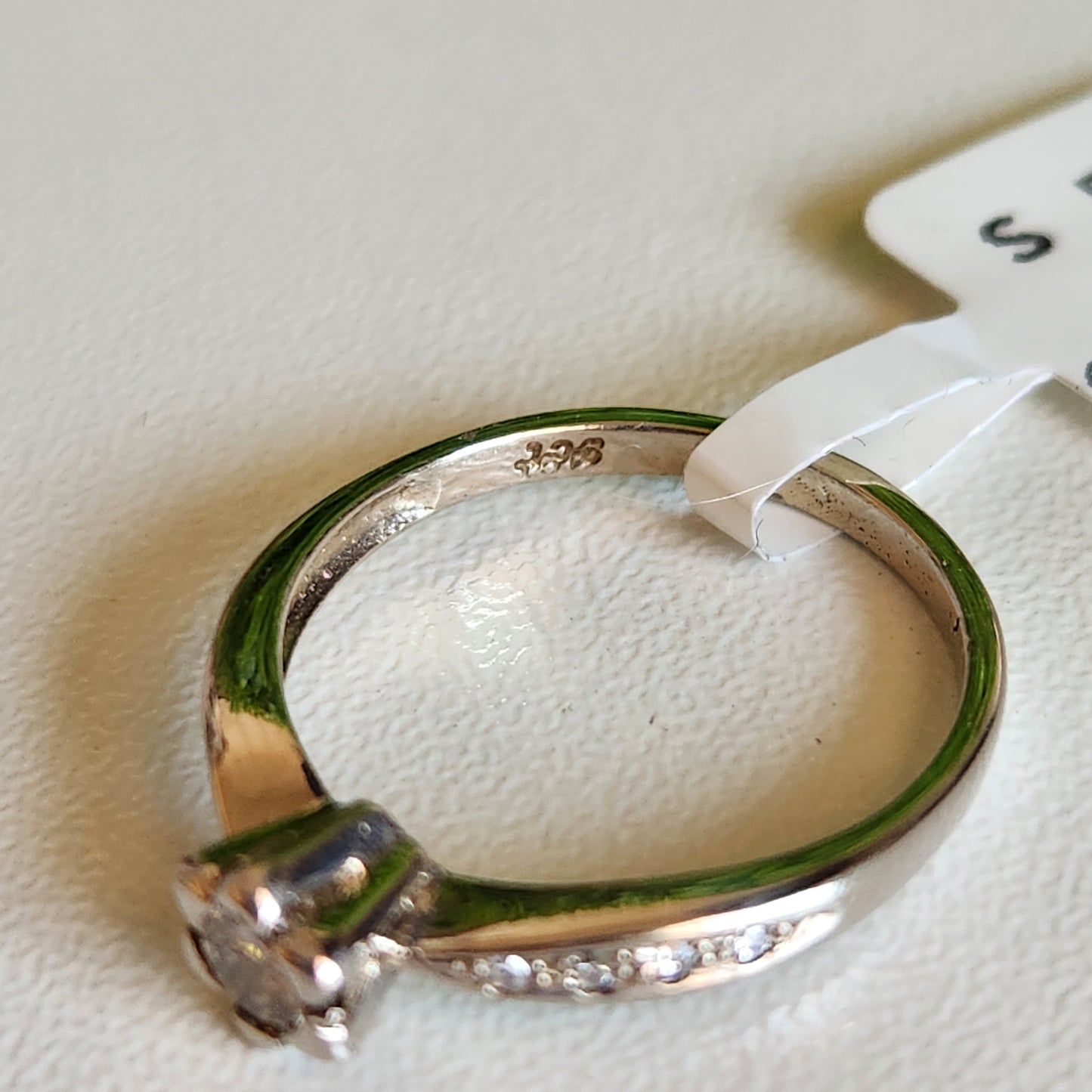 9kt White Gold and Diamond 0.30ct M VS Ring