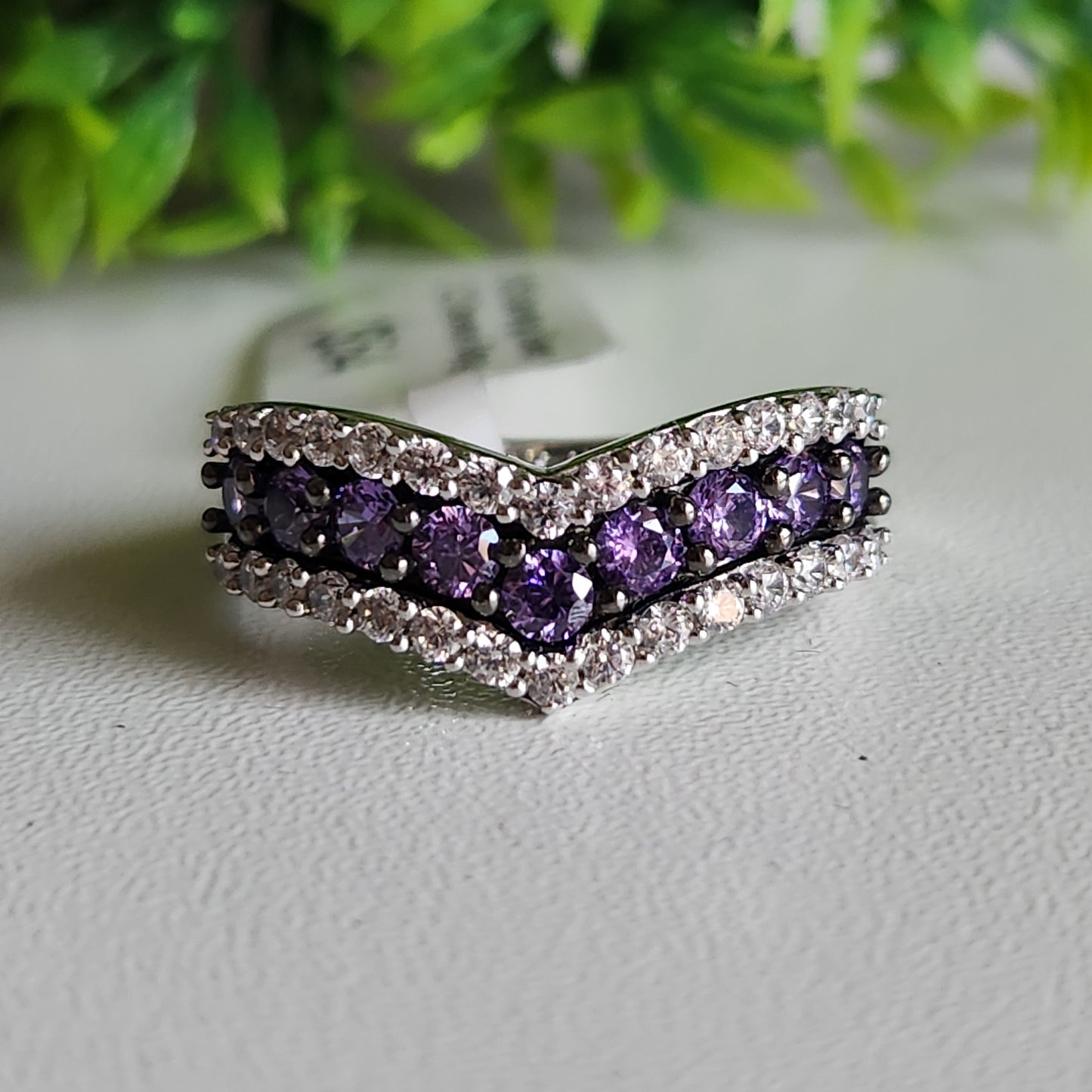 925 Sterling Silver Chevron CZ Ring
