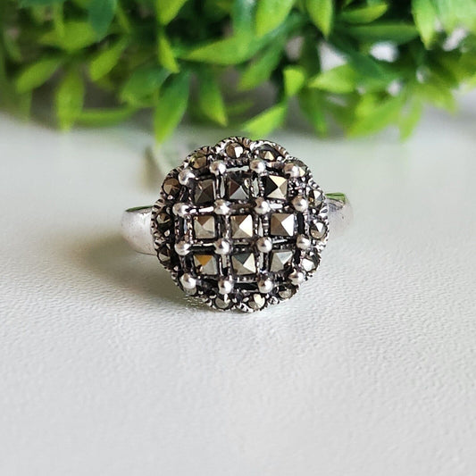 925 Sterling Silver Ornate Design Ring