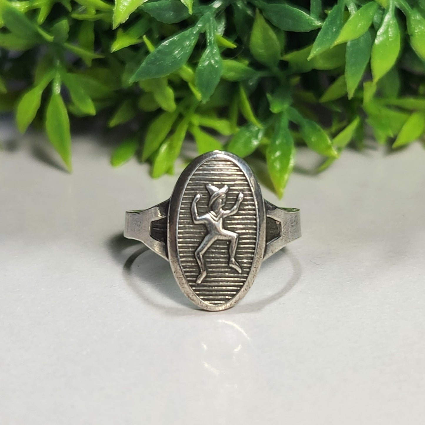 925 Sterling Silver 1940 Girl Scouts Brownie Ring