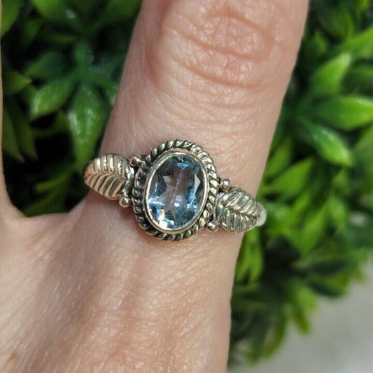 925 Sterling Silver Blue Topaz Ring