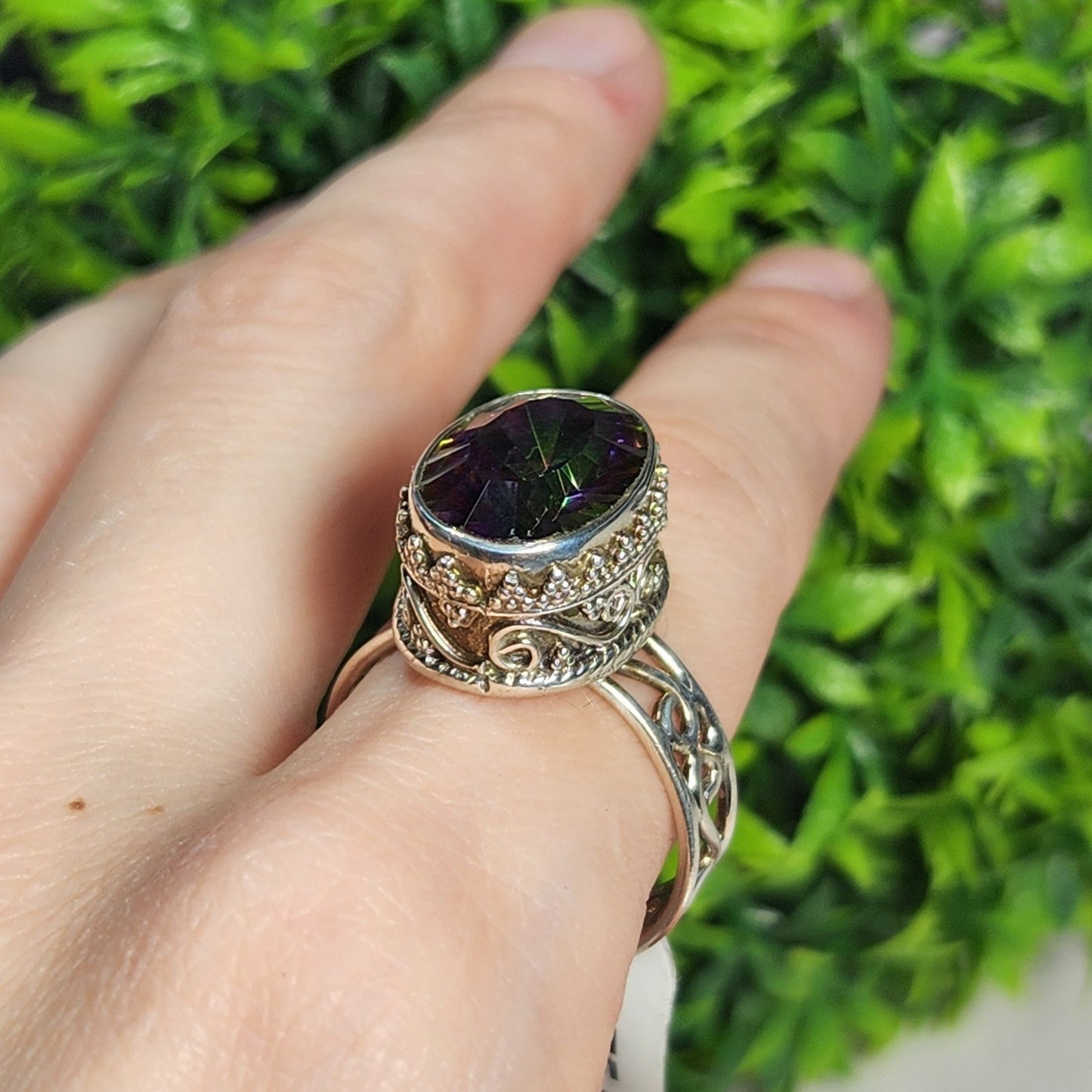 925 Sterling Silver Alexandrite Sparkle Stone Ring