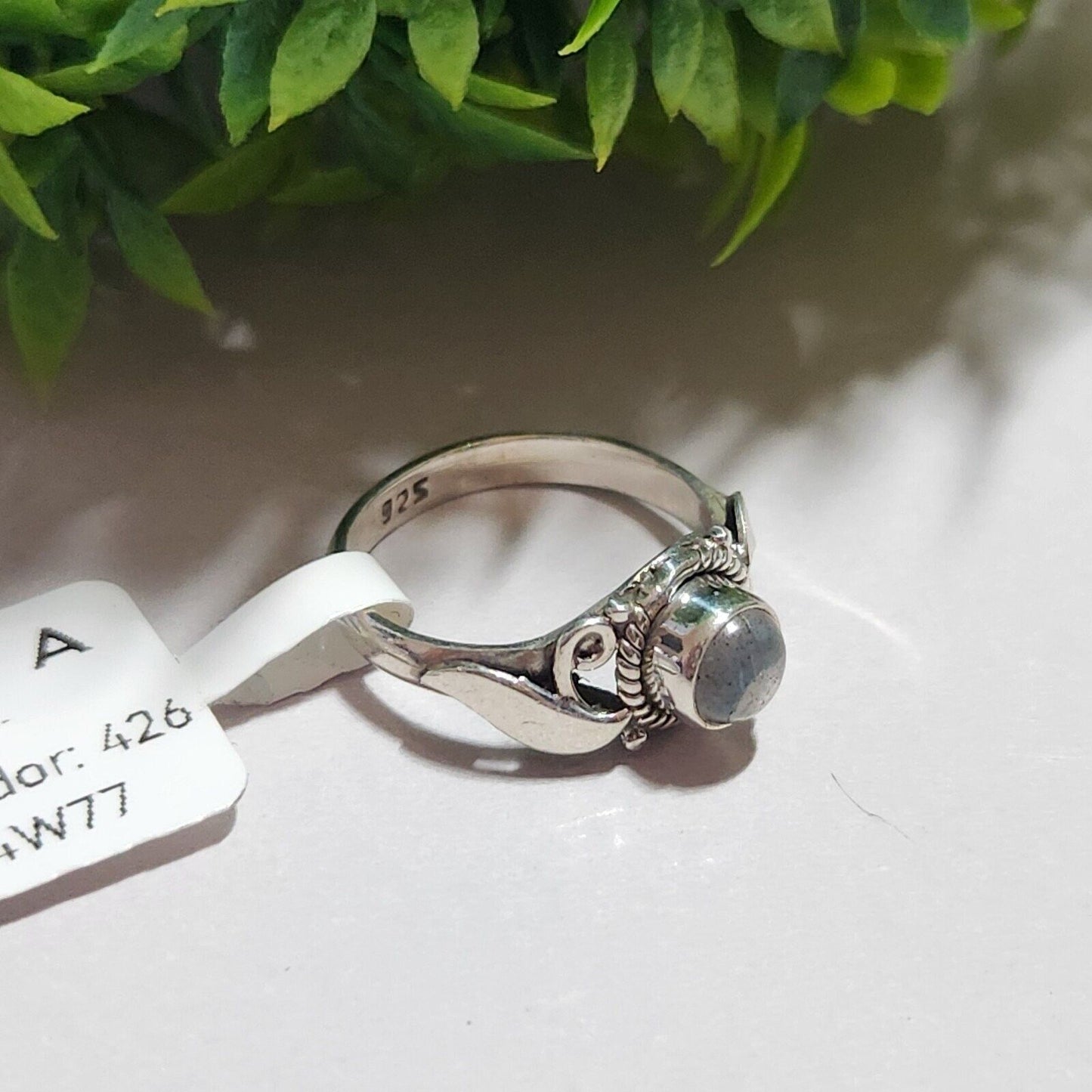 925 Sterling Silver Labradorite Ring