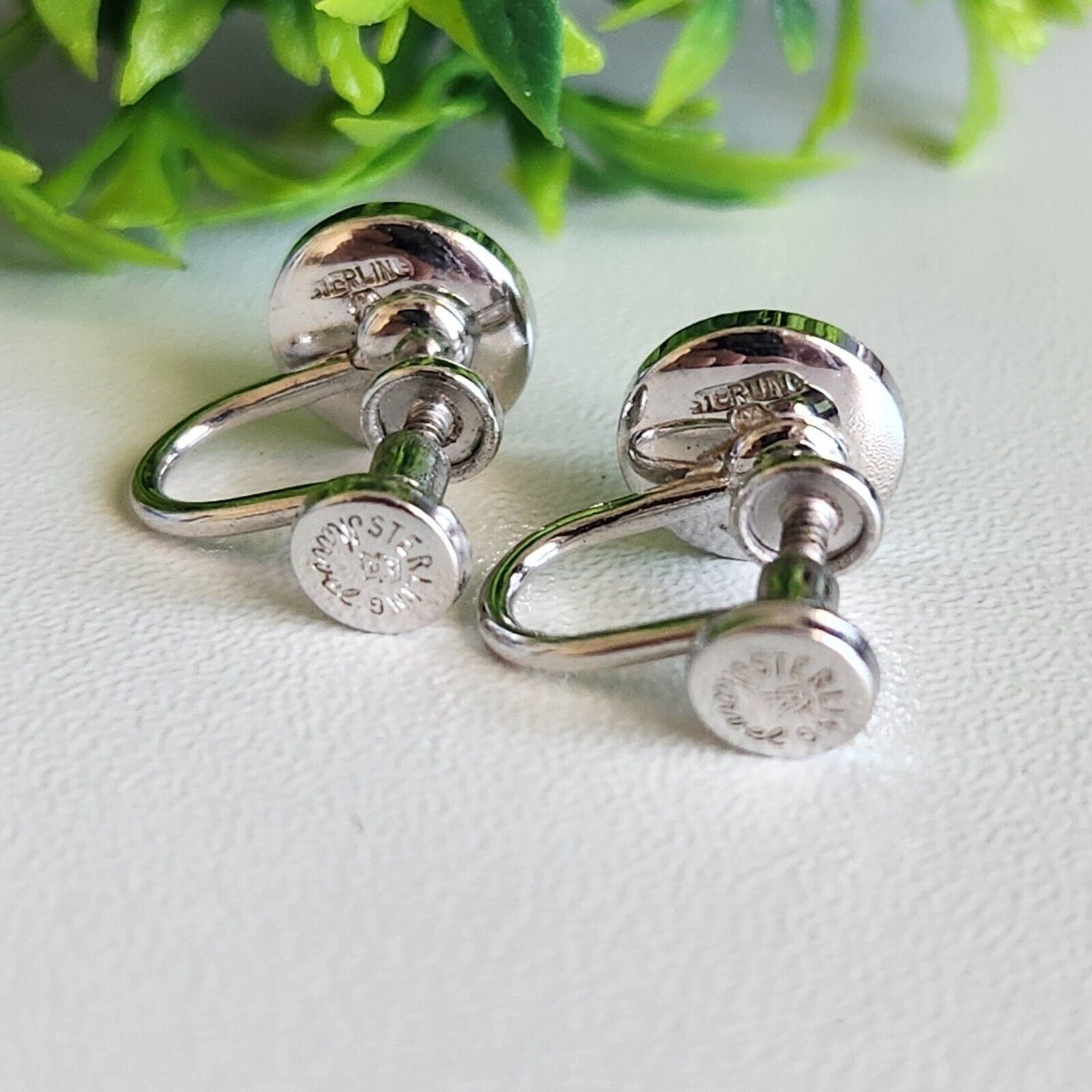 925 Sterling Silver Marvel 1940s Screw Back Pearl Earrings