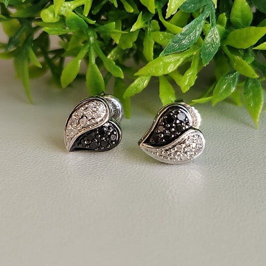 925 Sterling Silver White and Black CZ Cluster Heart Stud Earrings