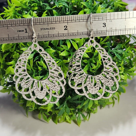 925 Sterling Silver Teardrop Ornate Earrings