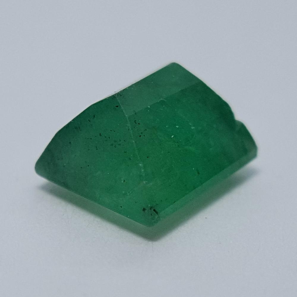 Emerald - 1.27ct Rectangle Step Cut Gemstone - Spada Diamonds