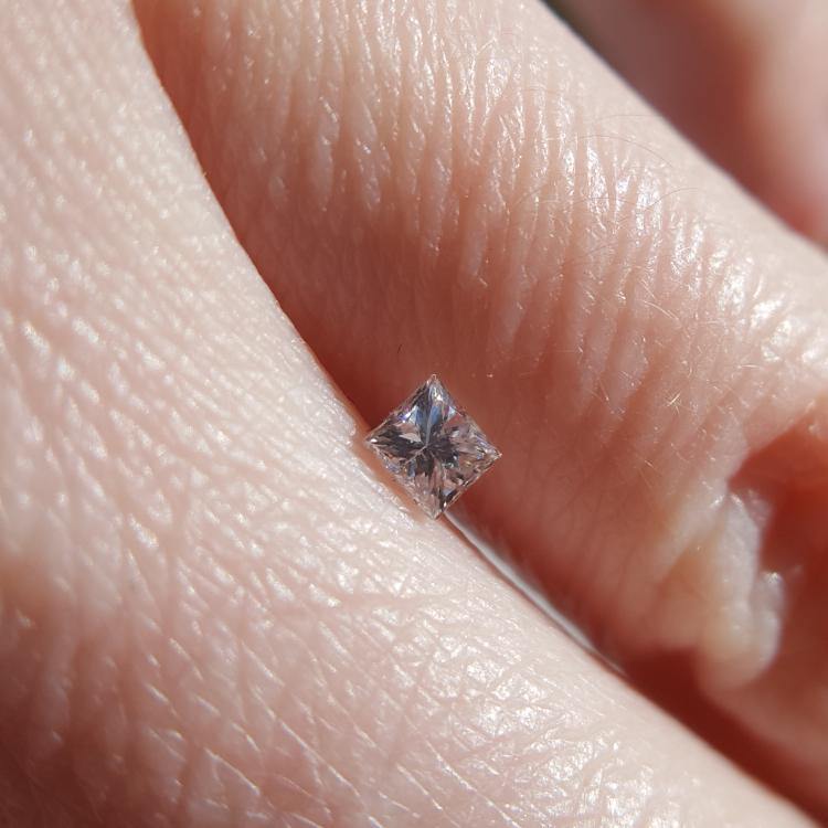 Natural 0.18ct D SI1 Square Princess Diamond - Spada Diamonds