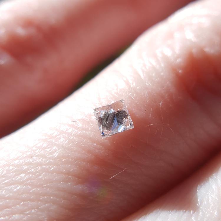 Natural 0.16ct E SI1 Square Princess Diamond - Spada Diamonds
