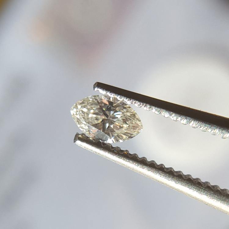 Natural 0.16ct K VS2 Marquise Diamond - Spada Diamonds