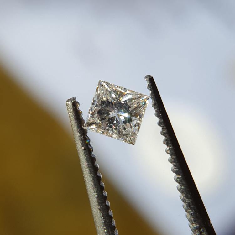 Natural 0.21ct D SI1 Princess Diamond - Spada Diamonds