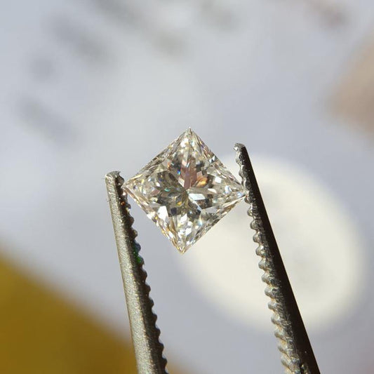 Natural 0.35ct D VVS2 Princess Diamond - Spada Diamonds