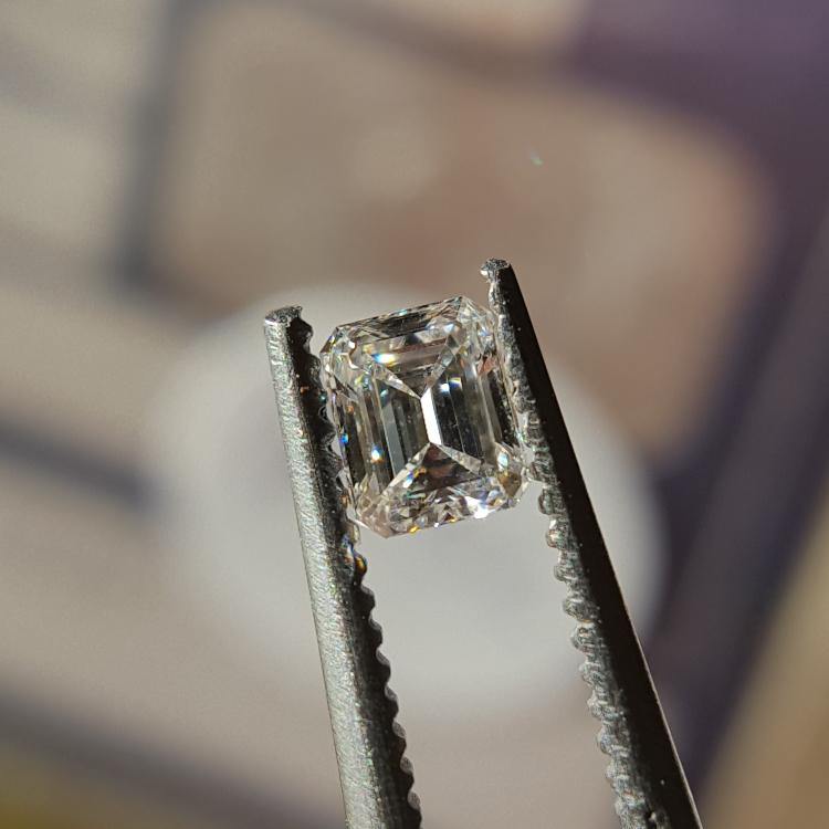 Natural 0.21ct F VVS2 Emerald Diamond - Spada Diamonds