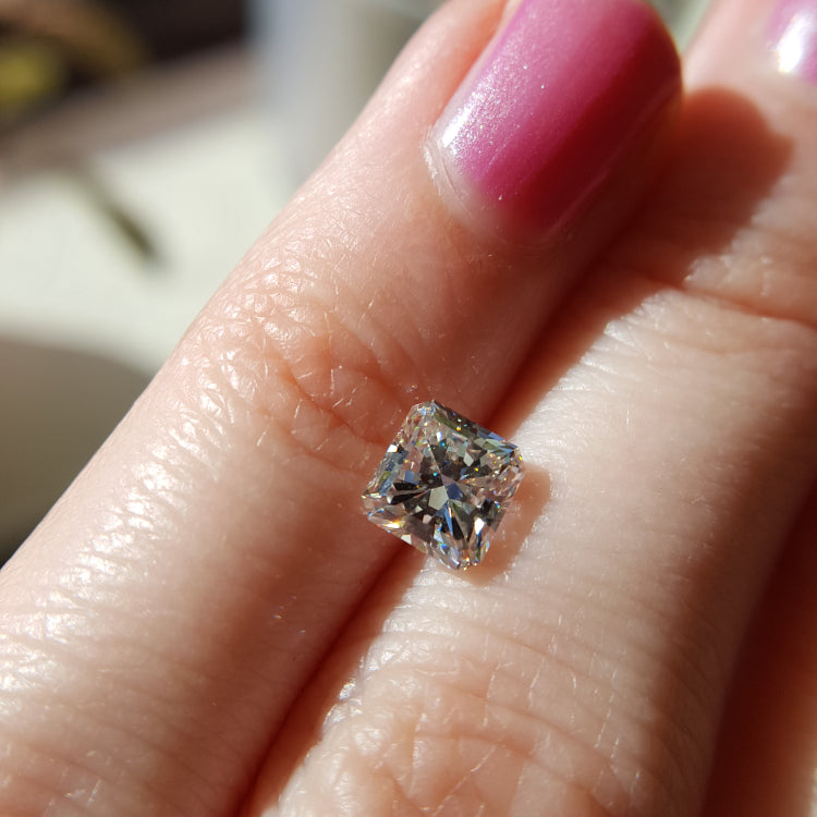 Natural 1.07ct F VS2 Barion Diamond