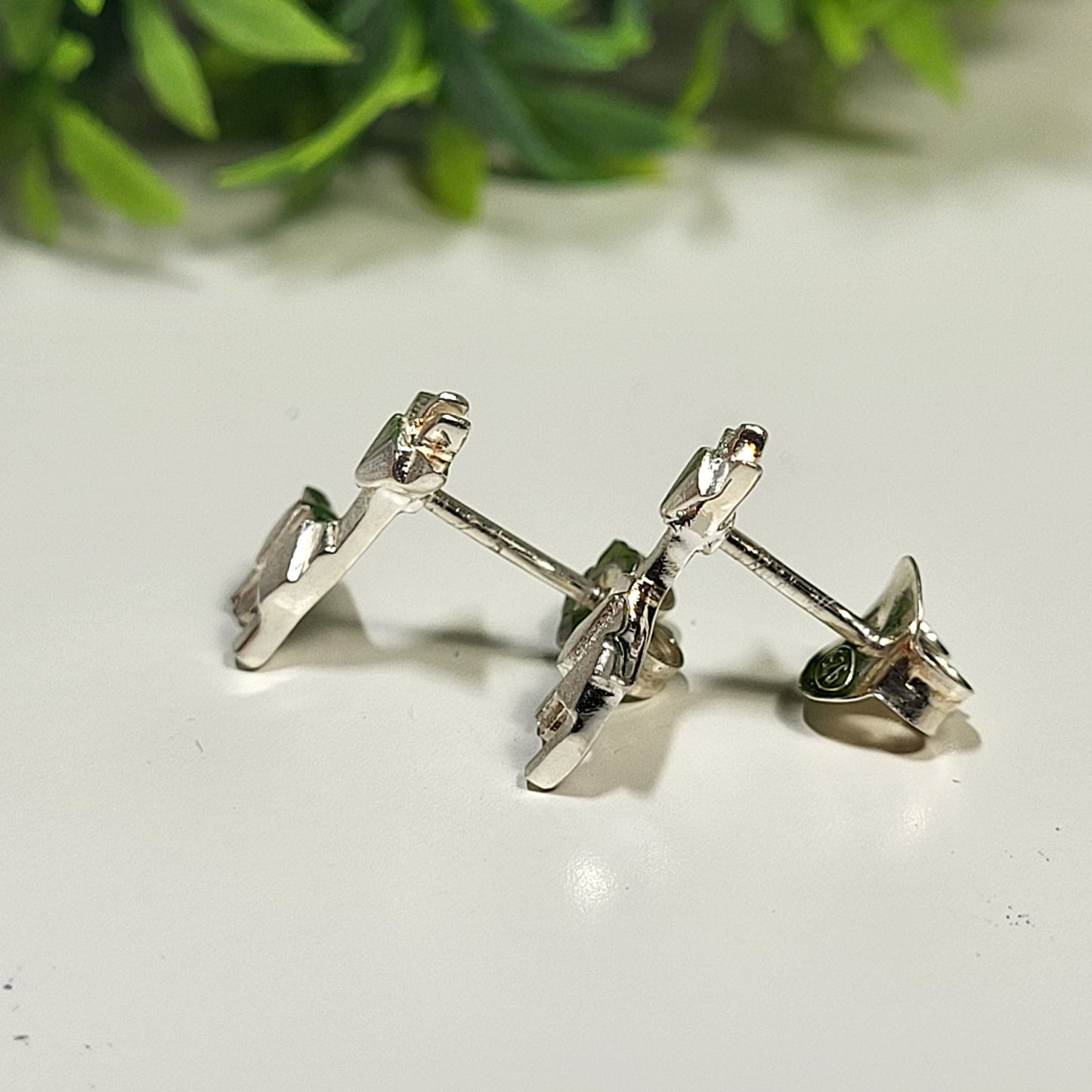 925 Sterling Silver Giraffe Stud Earrings
