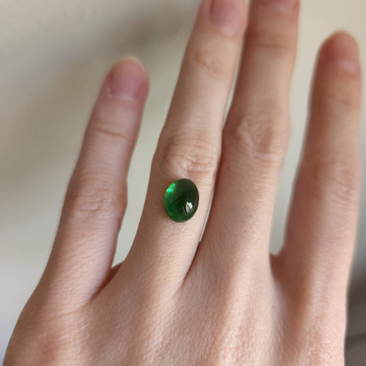 Tsavorite - 2.89ct Oval Cabochon Gemstone