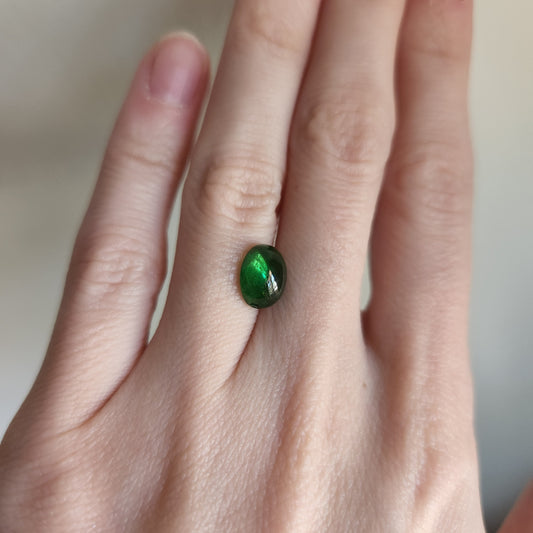 Tsavorite - 2.78ct Oval Cabochon Gemstone